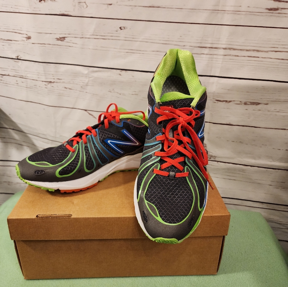 New Balance 890 Running Shoe size 11 Neon